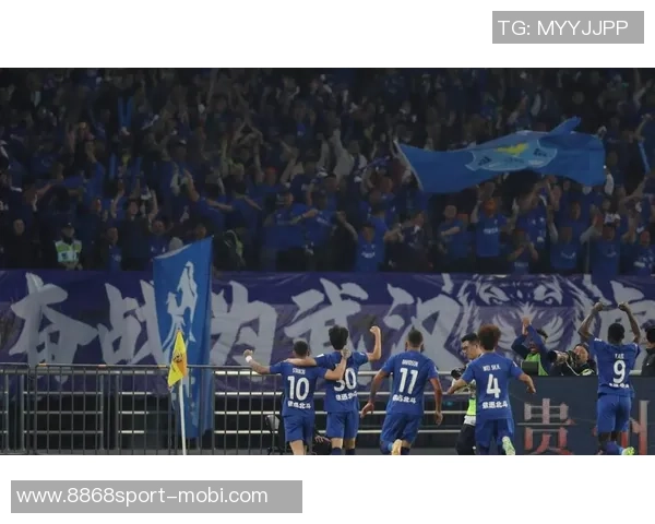 贝维斯随武汉三镇冬训于泰国全力备战新赛季中超赛事